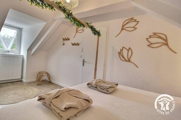 Location de vacances pour 4 personnes, avec jacuzzi ainsi que jardin et terrasse à Langueux - 4