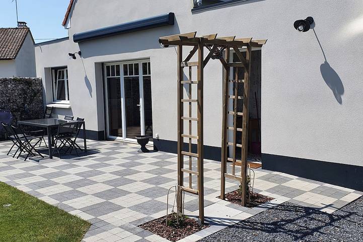 Location de vacances pour 6 personnes, avec Jacuzzi ainsi que Terrasse et Jardin dans Waben