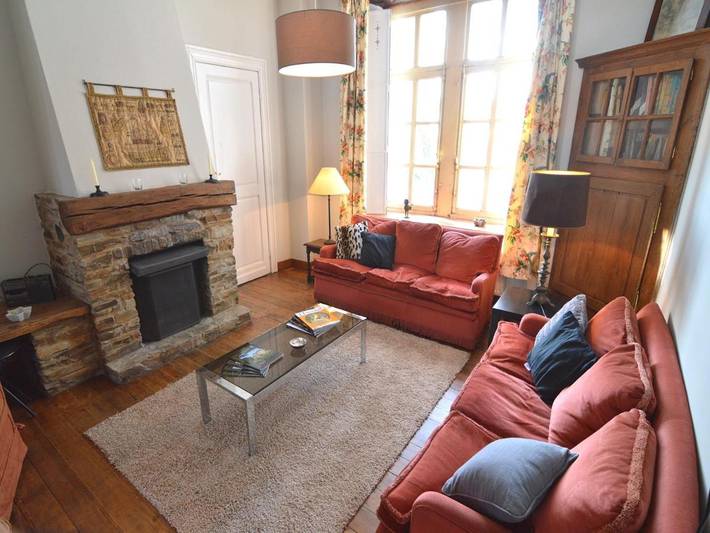 Location de vacances pour 9 personnes, avec terrasse et jardin dans Roumont - 2