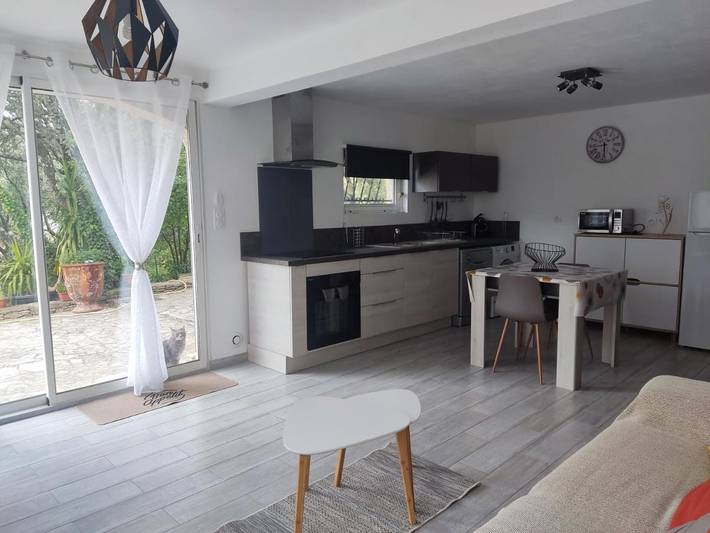 Appartement de vacances pour 2 personnes, avec Terrasse ainsi que Jardin et Vue