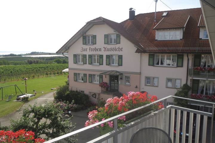 Pension für 4 Personen, mit Balkon/Terrasse und Seeblick am Bodensee - 2