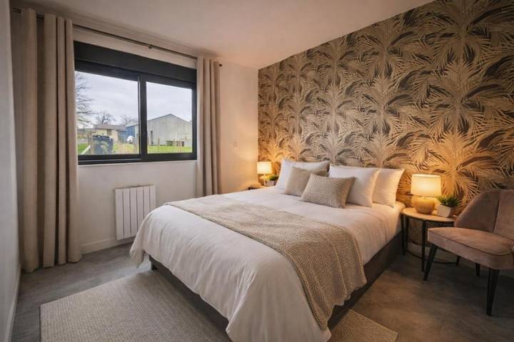 Location de vacances pour 6 personnes, avec vue et terrasse à Saint-Gildas-des-Bois