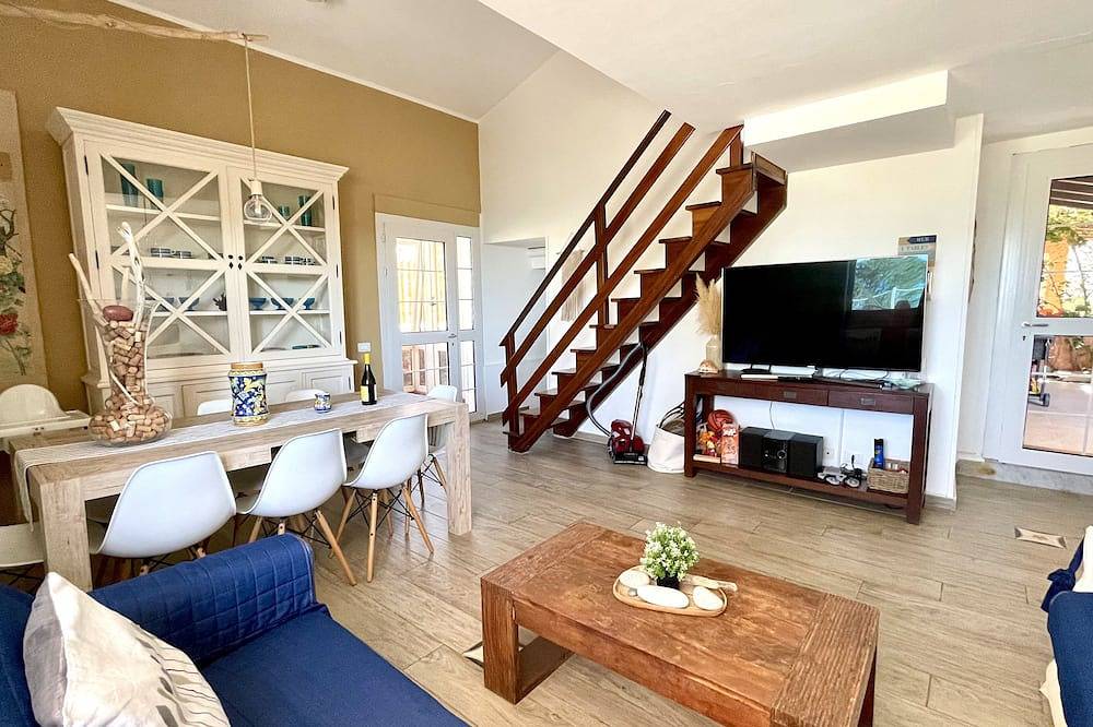 Villa Arcipelago with access to the beach in Cefalù, Cefalù (Municipality)