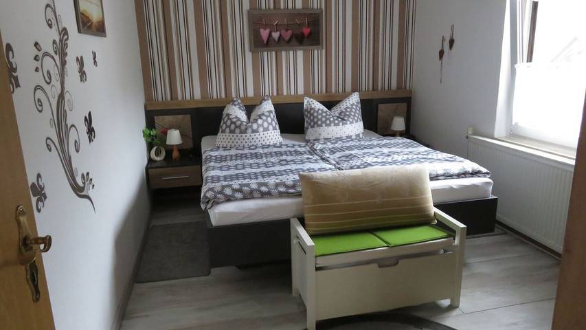 Ferienwohnung für 4 Personen in Saaleland - 2