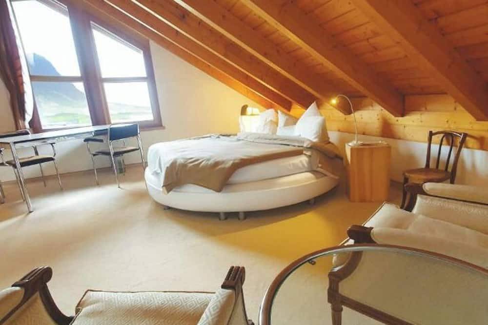Ganze Wohnung, Grand Maisonette-Attica, Jenins, Top of Heidiland in Jenins, Bündner Herrschaft