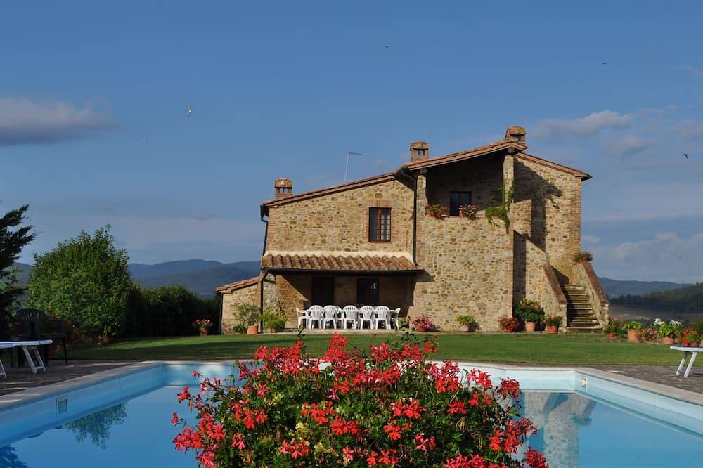 Villa Costa, Superb Villa im Herzen der Toskana. in Radicondoli, Siena Provinz