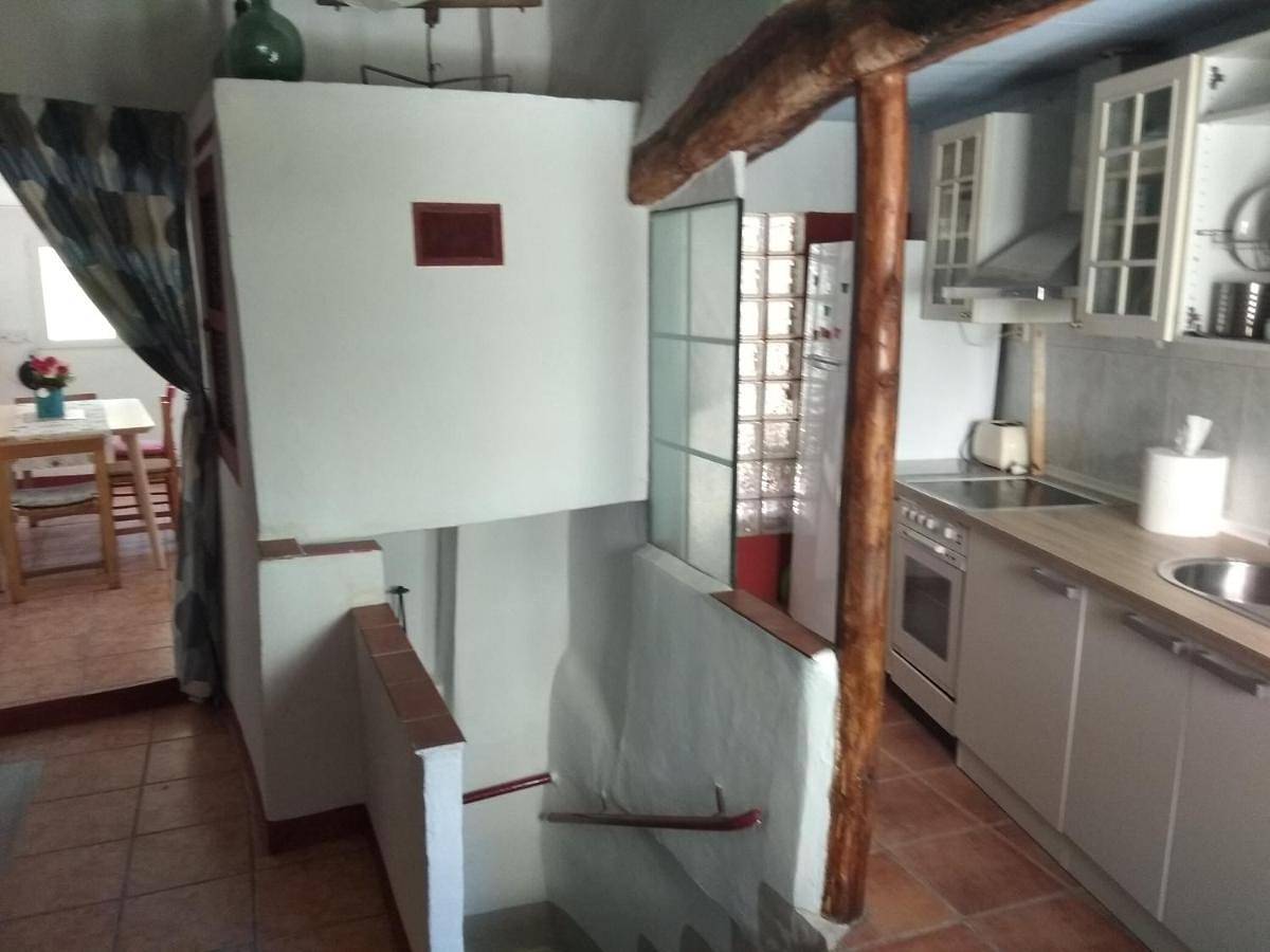 Two-Bedroom House in Herce, Comarca Rioja Baja