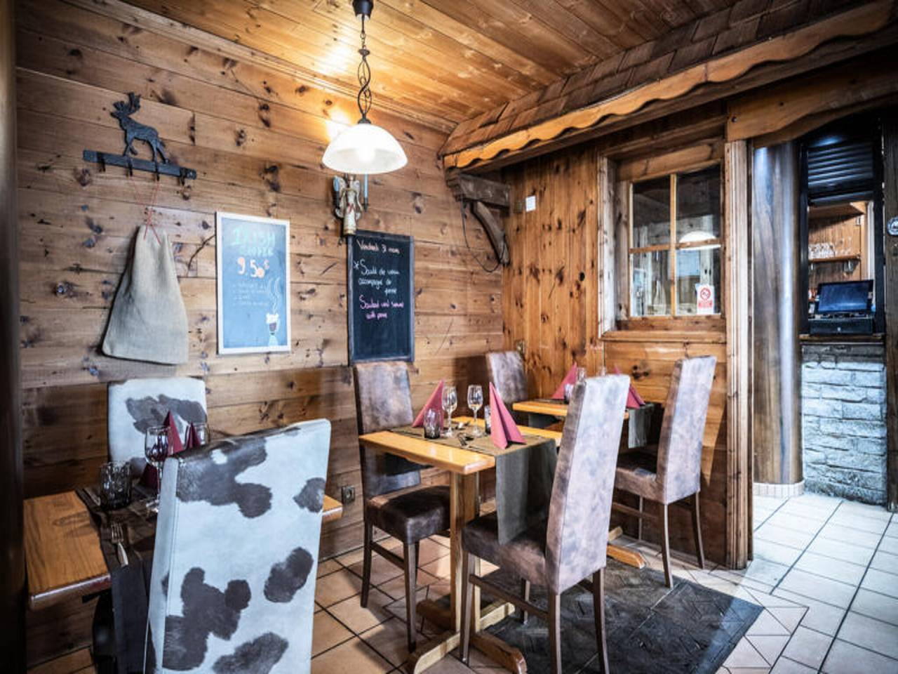 Ganze Wohnung, Wohnung in La Plagne mit Spa & Aussicht in La Plagne-Tarentaise, Savoie