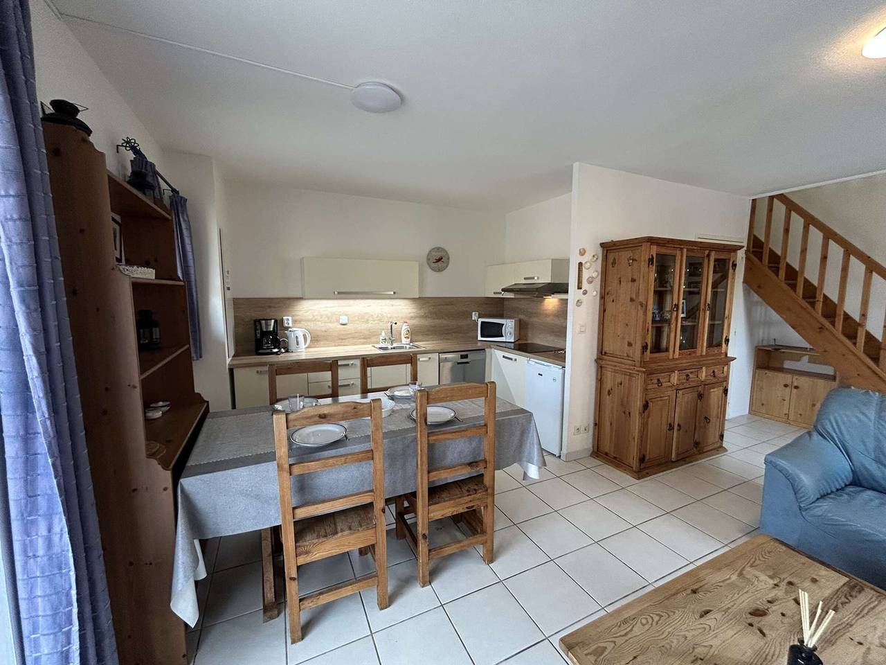 Cozy 3-Room Beach House, Terrace, 5 Beds, 300m from Narbonne Plage in Narbonne Plage, Narbonne