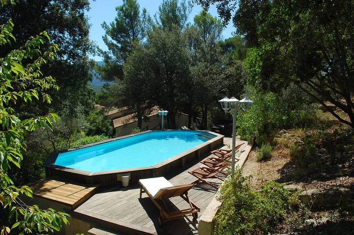 Maison de vacances pour 6 personnes, avec Terrasse et Jardin à Jouques