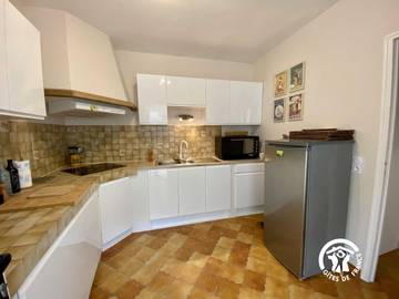 Gîte pour 8 Personnes dans Alzonne, Canal du Midi, Photo 4