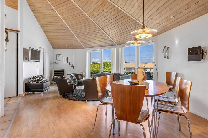 Ferienhaus für 8 Personen, mit Pool und Terrasse sowie Garten und Whirlpool, mit Haustier in Arrild - 3