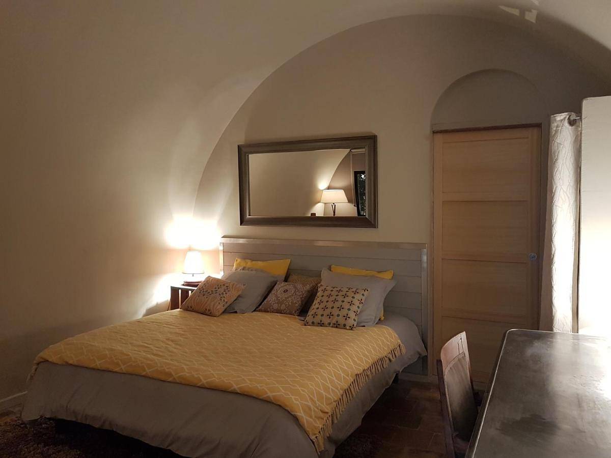 Appartement entier, Bastide en Provence in Auriol, Côte méditerranéenne (France)