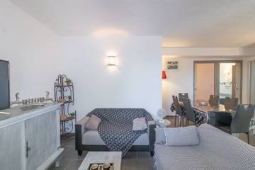 Appartement De Vacances pour 4 Personnes dans Serra-di-Ferro, Corse-du-Sud, Photo 2