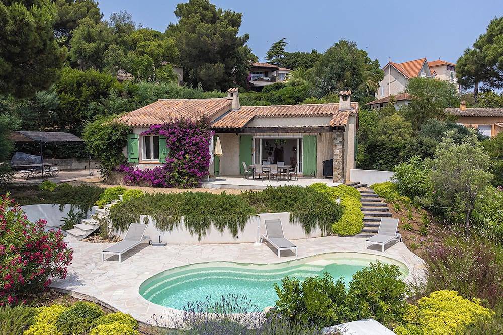 Casa vacanza a Var a partire da 434€ a notte