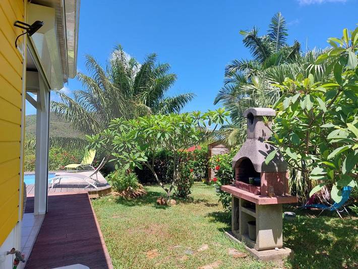 Location de vacances pour 4 personnes, avec jardin ainsi que vue et piscine dans Plage de Grande Anse - 4