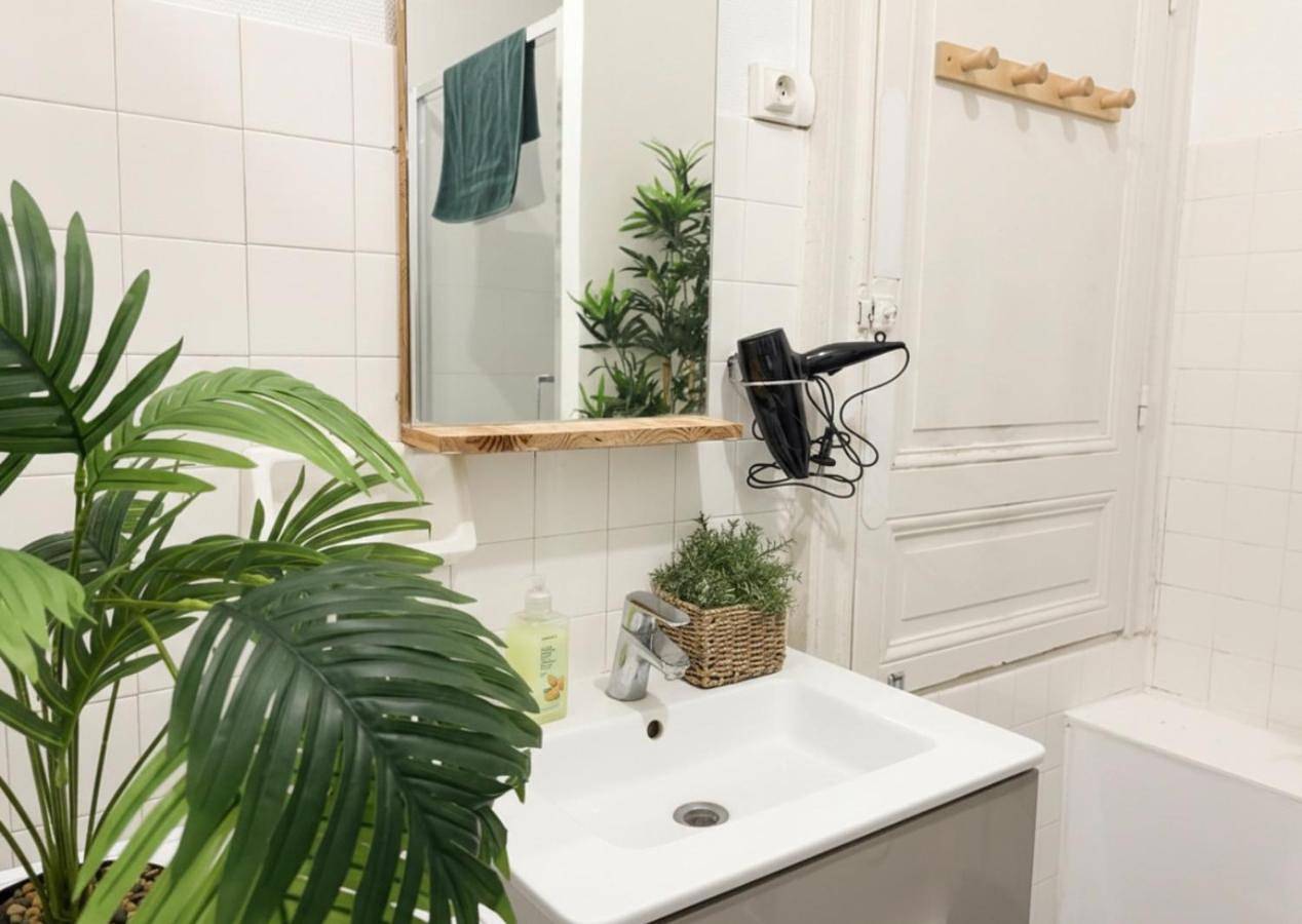 Appartement entier, La Casa Mexico - Parking privé gratuit & terrasse in Trignac, Région de Saint-Nazaire