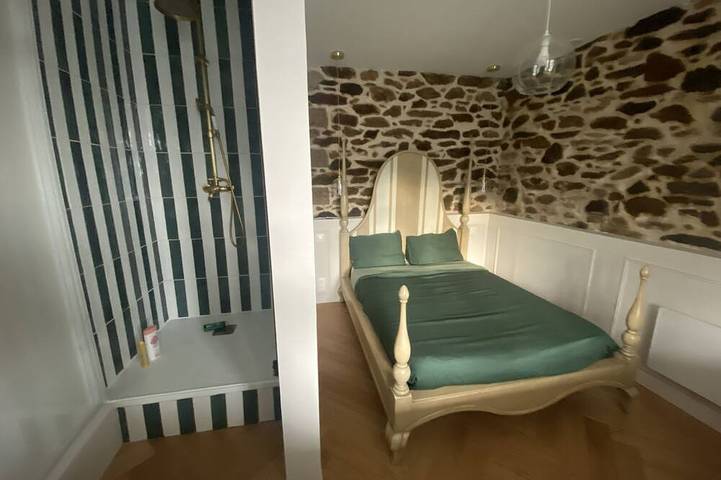 Ganze Wohnung, Sea view apartment, near town center in Brest, Brest und Umgebung