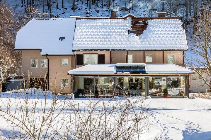 Hôtel pour 2 personnes, avec sauna ainsi que vue et jardin
