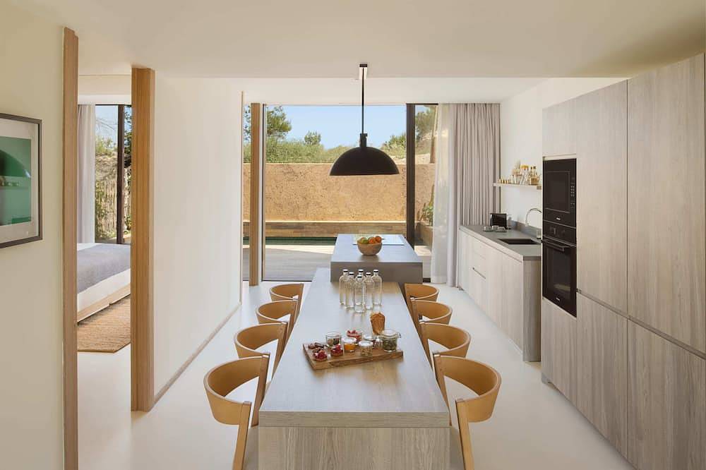 Four Bedroom Residence With Private Pool And Resort Access in Ses Figueretes, Ibiza Stadt