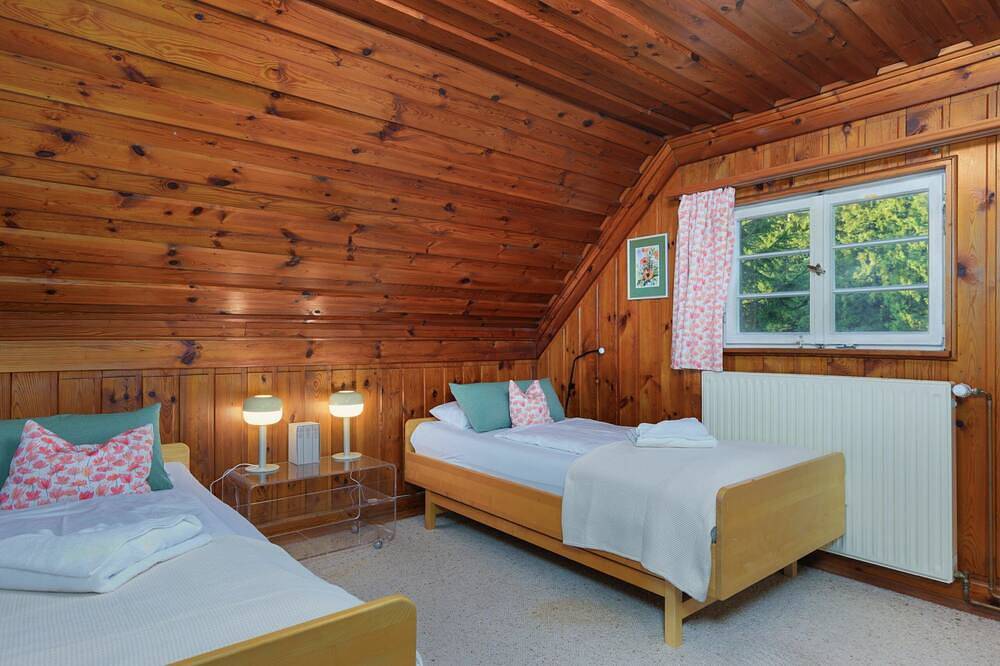 Altes Forsthaus Kniebis | Fast Alleinlage | Kamin | Skihang in 800 | beschneite Nachtloipe | Hund in Kniebis, Freudenstadt