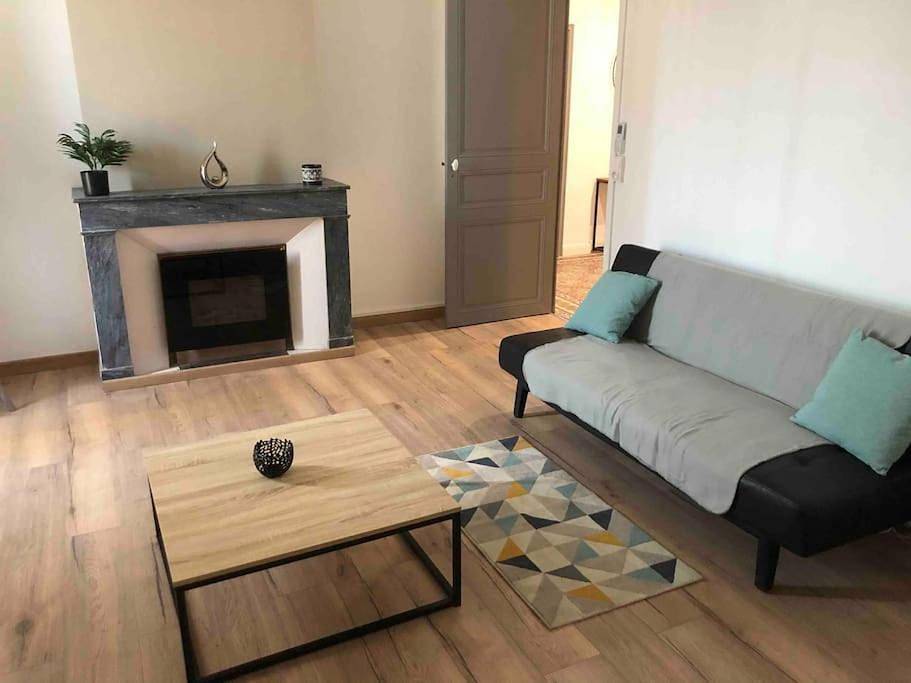 Appartement entier, Two-Bedroom Apartment in Rivesaltes, Côte méditerranéenne (France)