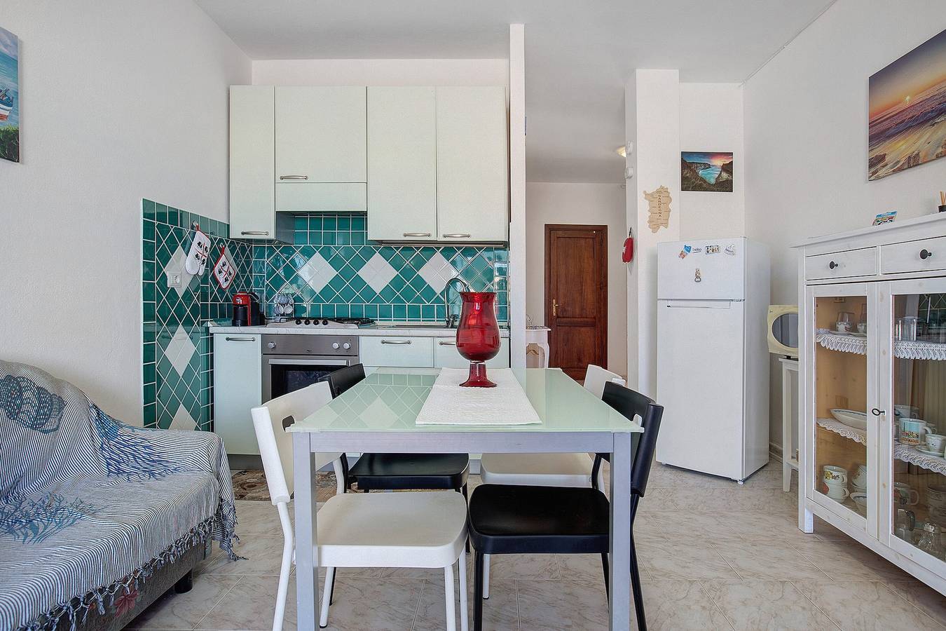 Ferienhaus 100 m vom Strand mit privater Terrasse, Balkon und Klimaanlage in Lu Bagnu, Castelsardo