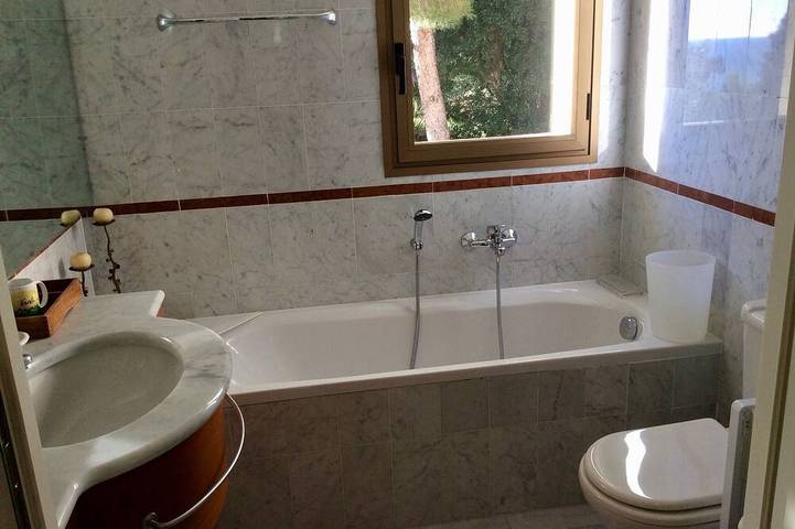 Appartement entier, Résidence Garden Plaza à Monaco avec splendide piscine vue mer et sécurité in Cap-d'Ail, Côte méditerranéenne (France)