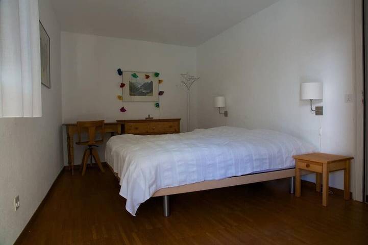 Ganze Wohnung, Familienfreundliche, ruhige Ferienwohnung in schönem Engadinerhaus in Silvaplana, Sankt Moritz