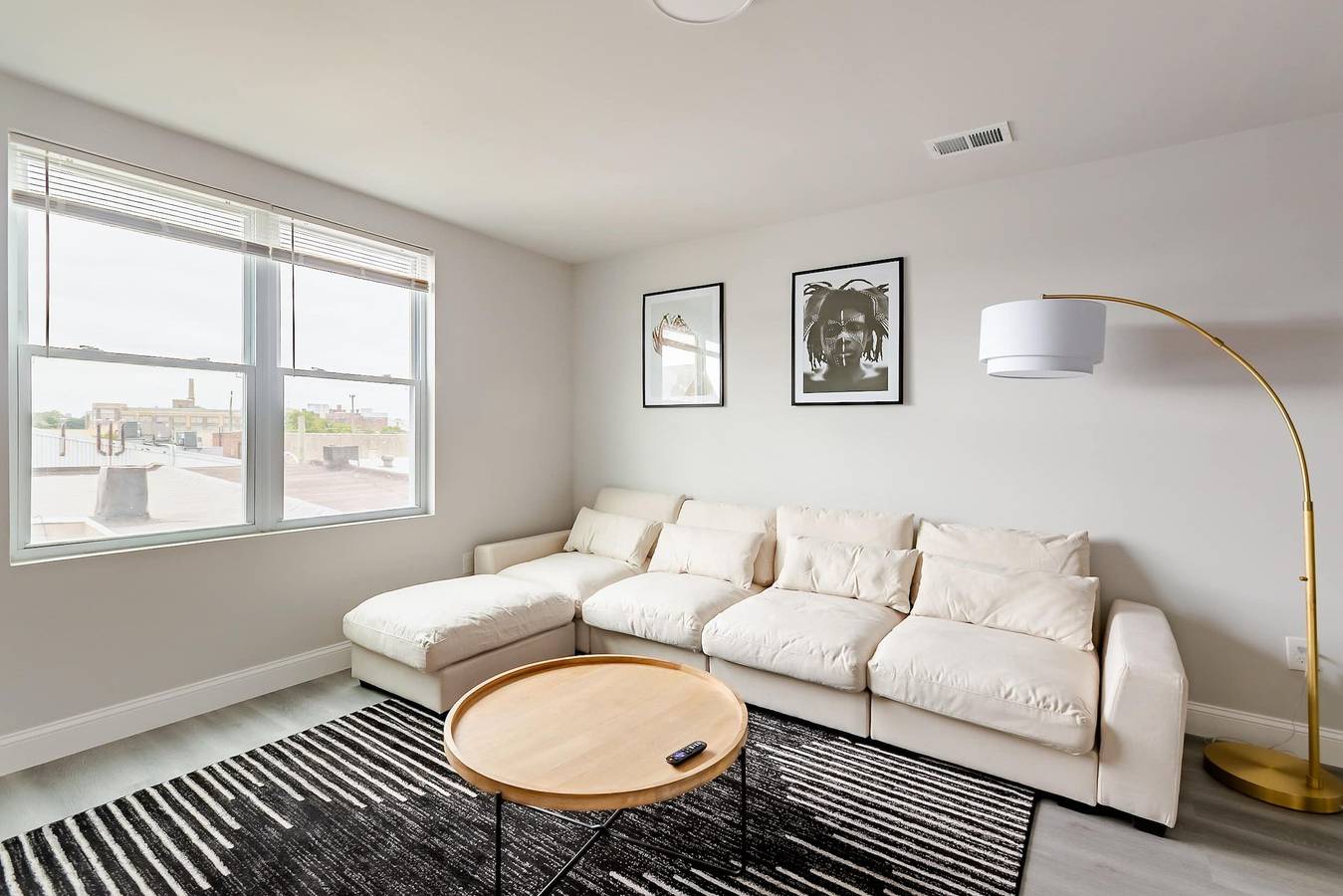 Apartamento entero, Come Together 3Bed 4Bath in Filadelfia, Pensilvania