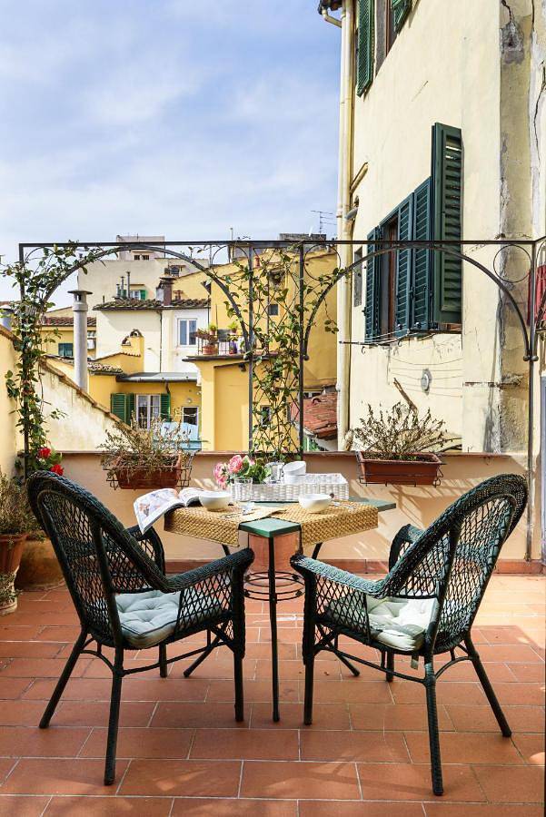 Gîte pour 4 personnes, avec terrasse et vue dans Port de Sant Ambrogio