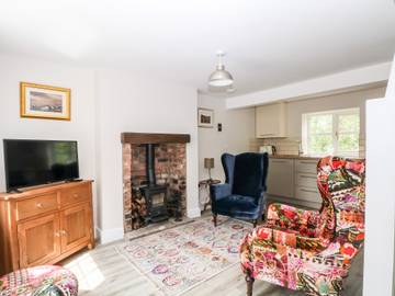 Cottage for 2 People in Bollington, Cheshire, Photo 2