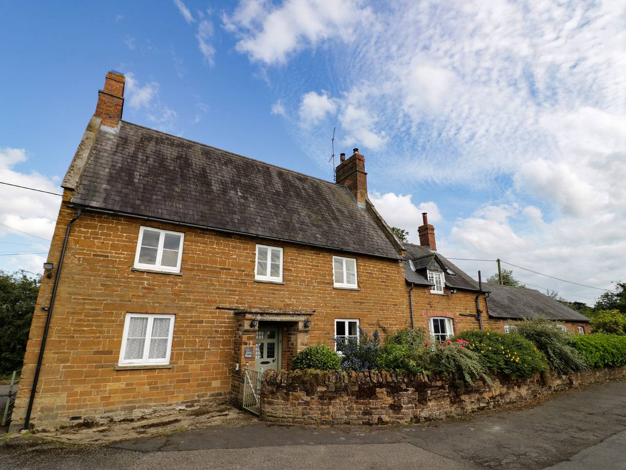Cottage for 10 People in Northamptonshire, Midlands