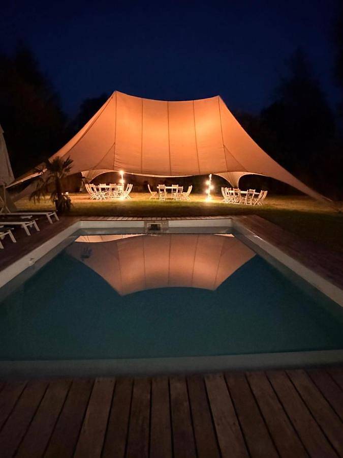 Location de vacances pour 20 personnes, avec jacuzzi ainsi que jardin et piscine à Treuzy-Levelay - 2