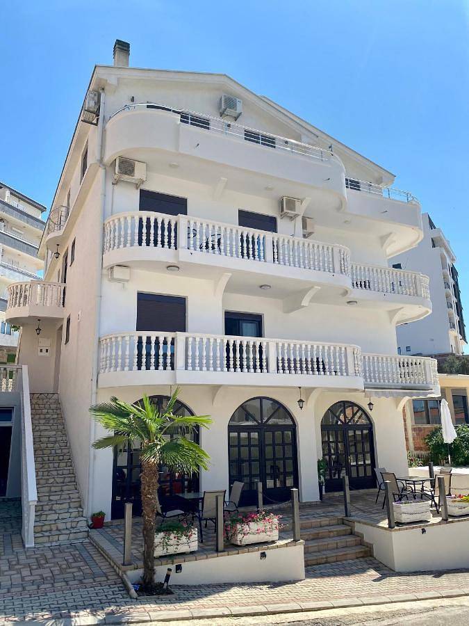 Ganze Wohnung, Two-Bedroom Apartment in Ulcinj, Opština Ulcinj