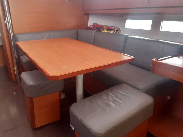 Bateau pour 4 personnes dans Port Pin Rolland - 2