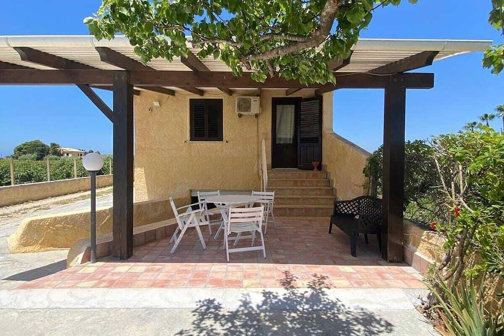 House / Villa - Marsalahouse with garden in Marsala, Trapani Province