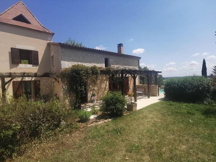 Maison de vacances pour 7 personnes, avec Balcon et Terrasse ainsi que Jardin et Piscine