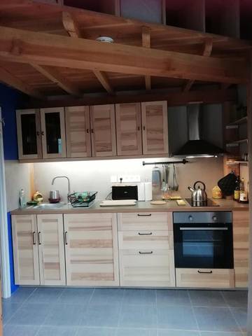Gîte pour 4 personnes, avec vue et balcon à Lablachère