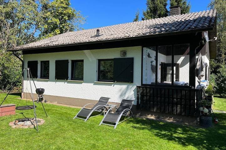 Ferienhaus für 4 Personen, mit Terrasse und Garten im Hunsrück