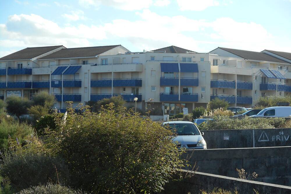 Ganze Wohnung, Apartment Residenz Marineblau am Wasser in Lacanau Ocean, Lacanau