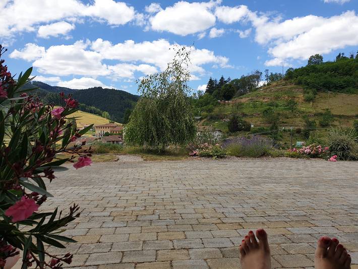 Gîte pour 4 personnes, avec jacuzzi ainsi que jardin et terrasse dans Rhône - 3