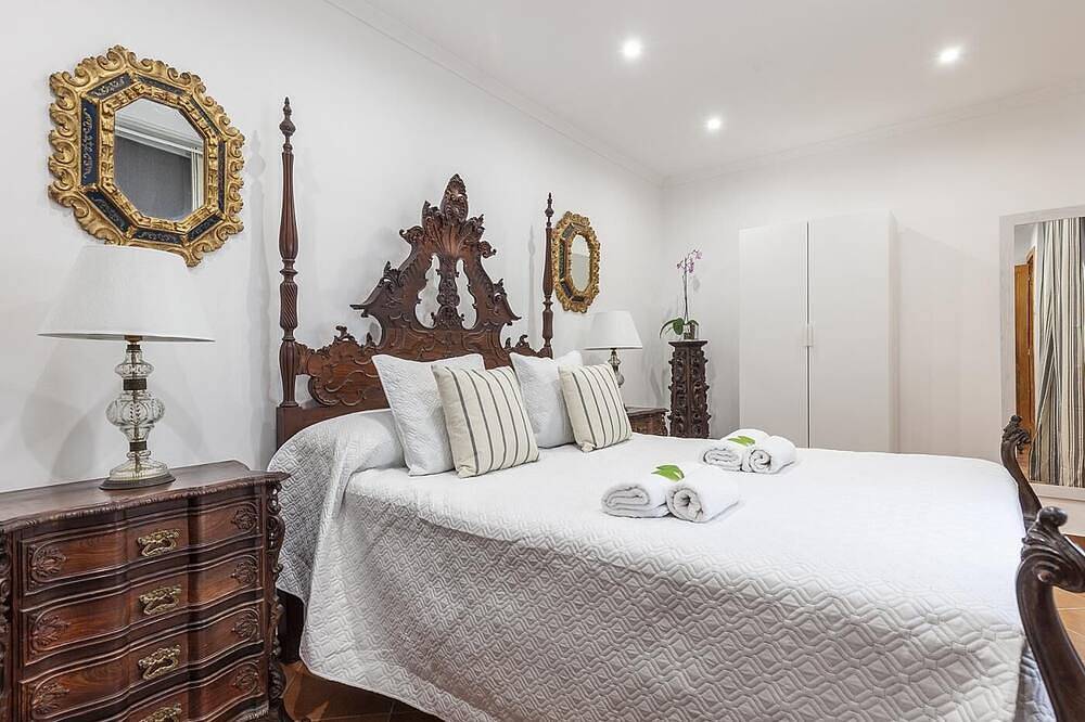 Apartamento entero, Casa De La Luz apt 6 -Elegante Casco Antiguo 2Px wifi tv ac in Casco Antiguo, Sevilla