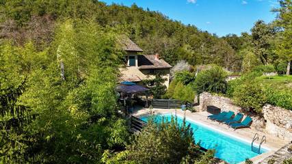 Chambre d’hôte pour 2 personnes, avec vue et jardin ainsi que piscine et terrasse dans le Lot-et-Garonne