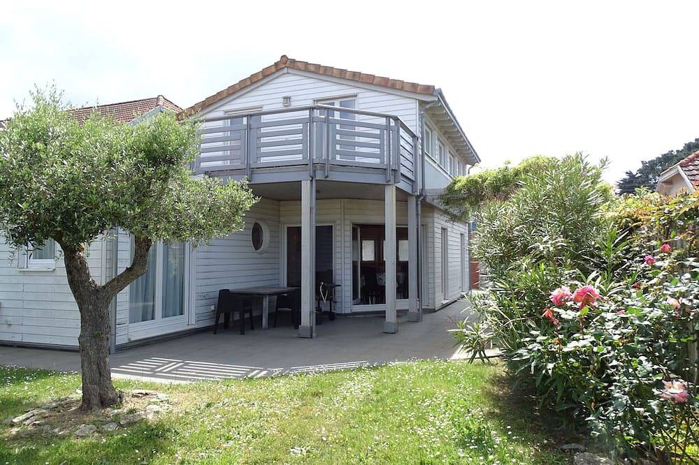 Maison éco près de la mer avec jardin et wifi in Pornic, Côte de Jade