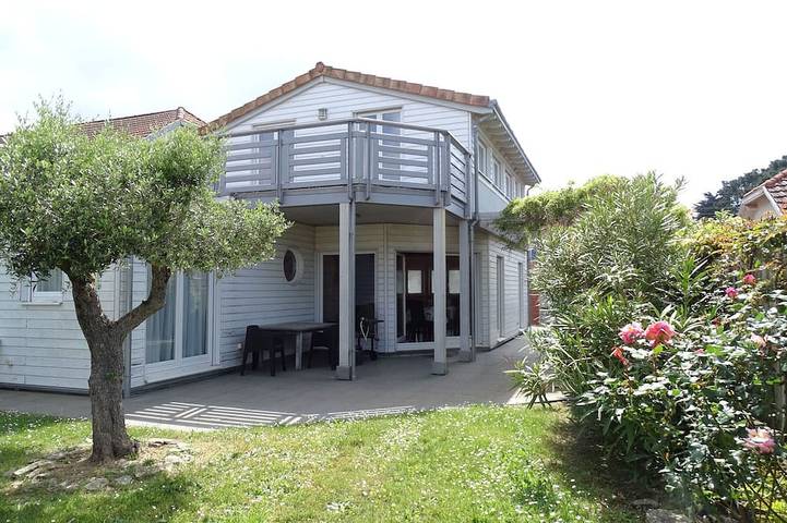 Gîte pour 8 personnes, avec jardin, animaux acceptés à Pornic
