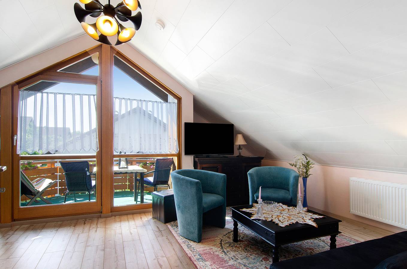 Ganze Wohnung, Ferienwohnung 'Renate' mit Balkon und Wlan in Krauchenwies, Naturpark Obere Donau