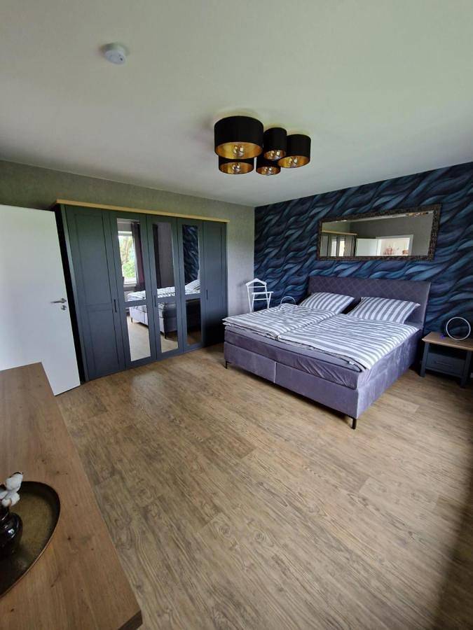 Ferienwohnung für 4 Personen, mit Seeblick und Ausblick in Hüde - 3