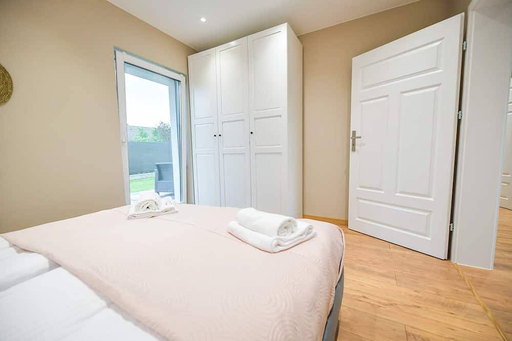 Ganze Wohnung, Relax and unwind in a cosy atmosphere with a unique view. in Oświęcim, Kleinpolen