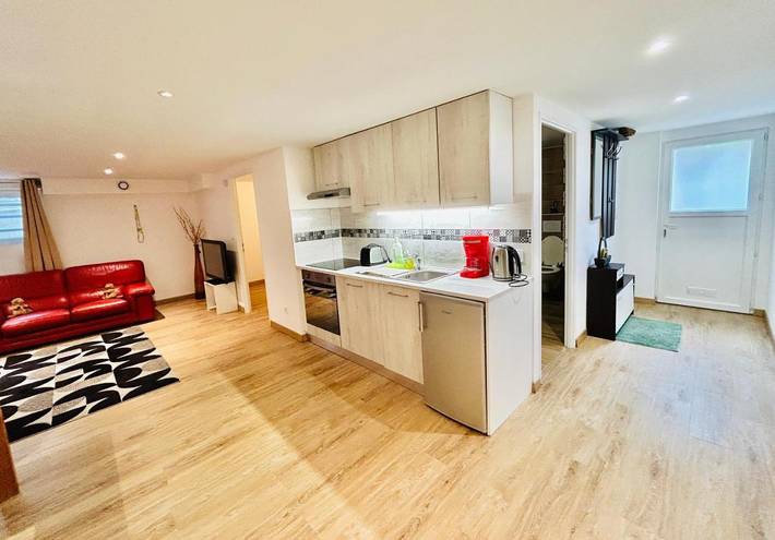 Gîte pour 7 personnes, avec vue et jardin à Chens-sur-Léman - 2